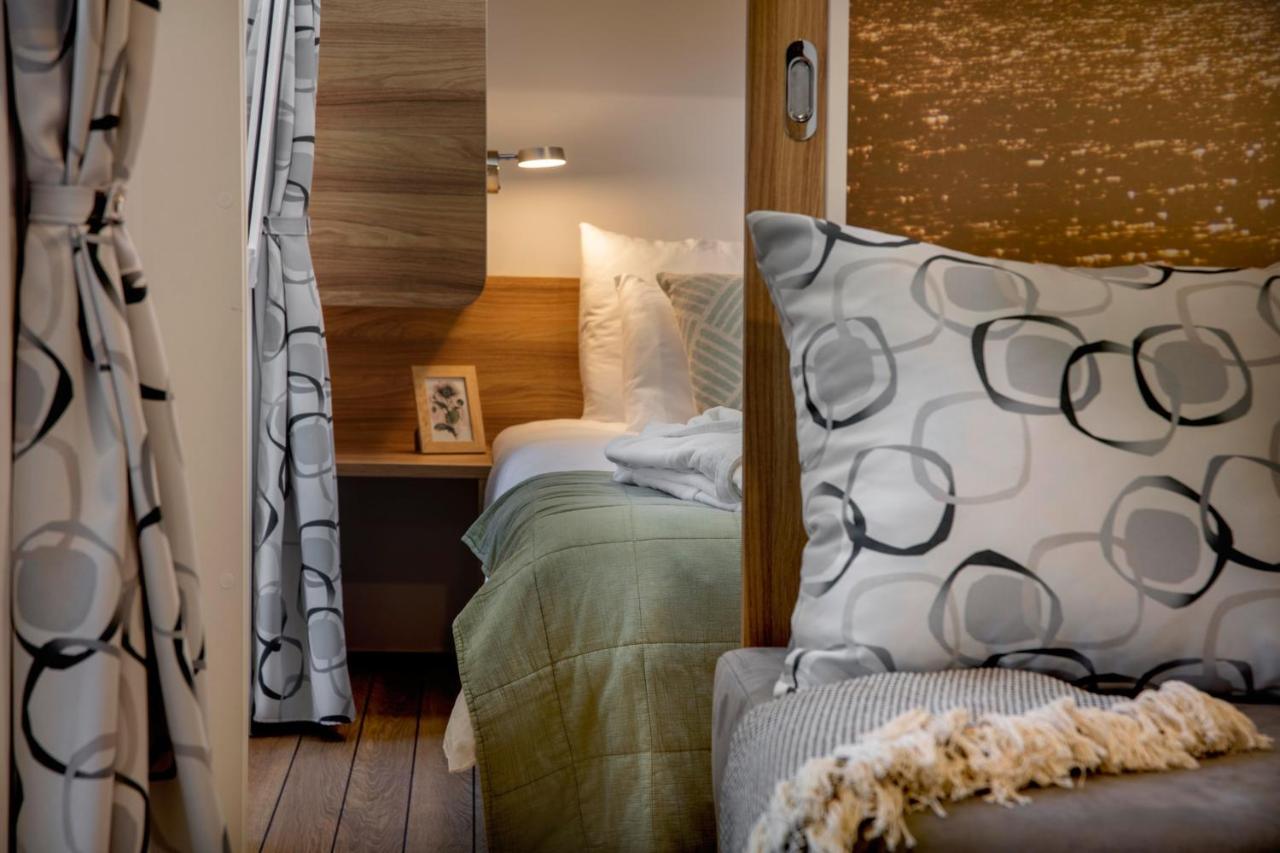 Porton Mobile Home Rovinj Extérieur photo